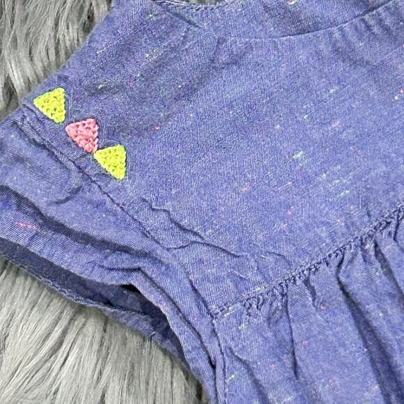 Tea‎ Collection Chambray Dress With Embroidered Flowers Size 18/24months - Picture 3 of 4